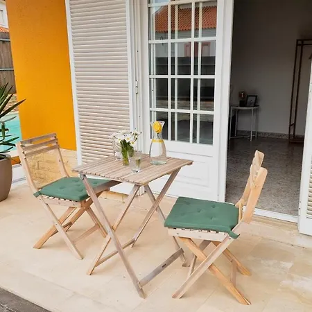 Tika Surf Camp Ericeira Guest house Carvoeira